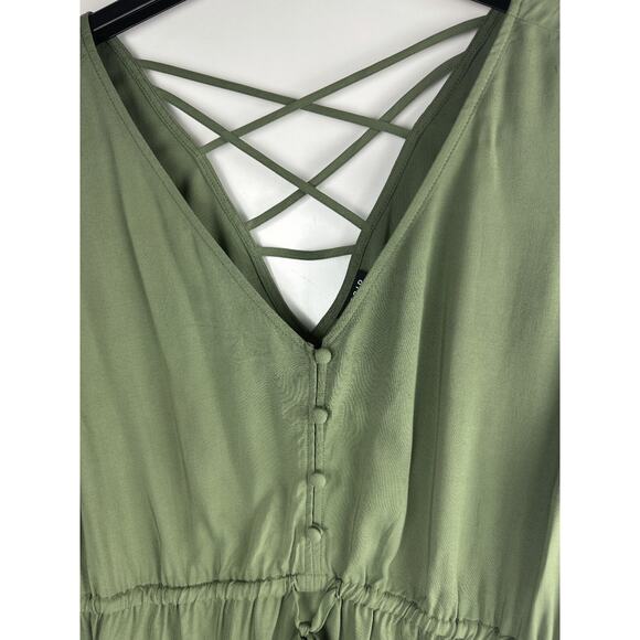 NWT Torrid Babydoll Challis Sharkbite Flutter Sleeve Top Green Plus Size 2 2X - Picture 7 of 16